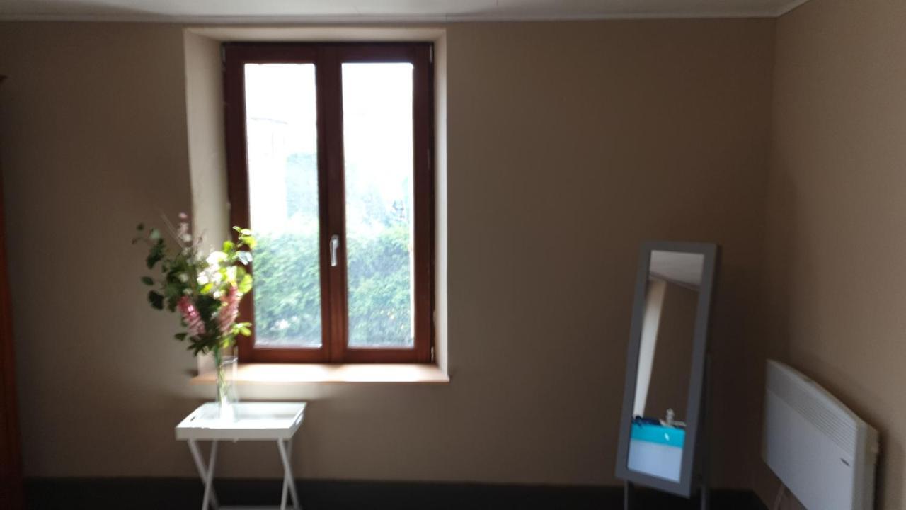 Appartamento Au Pied Du Gazon Saint-Maurice-sur-Moselle Esterno foto