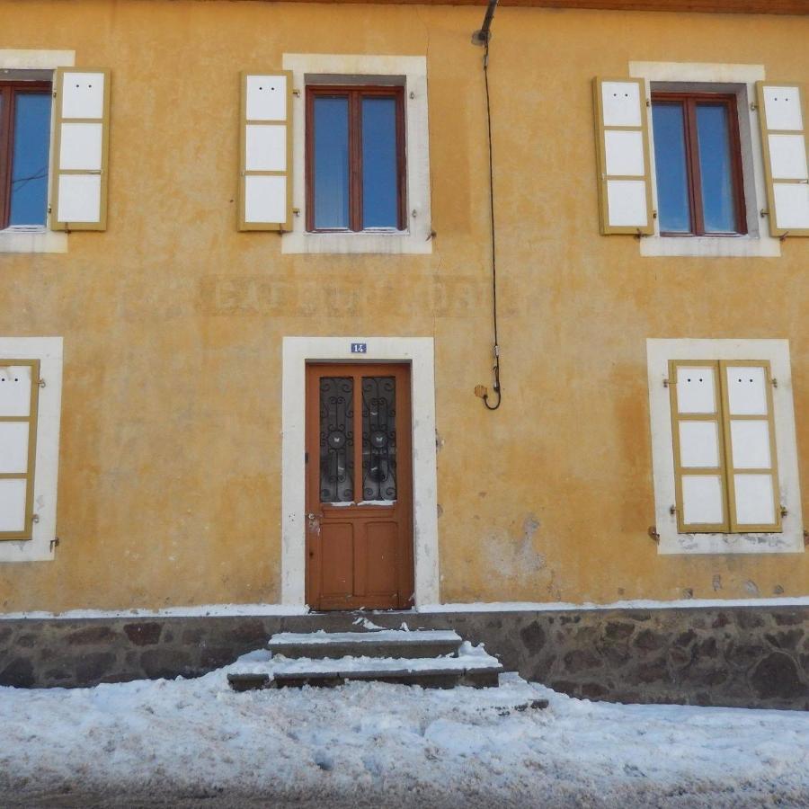 Appartamento Au Pied Du Gazon Saint-Maurice-sur-Moselle Esterno foto