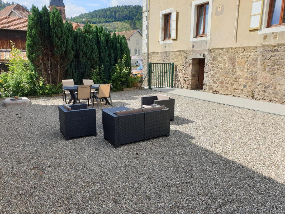 Appartamento Au Pied Du Gazon Saint-Maurice-sur-Moselle Esterno foto